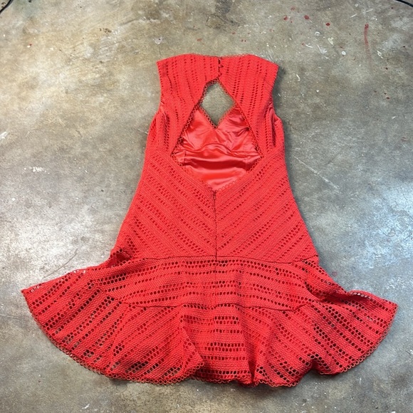 Bardot Vibrant Red Mini Dress
Size: 8 - Picture 5 of 8